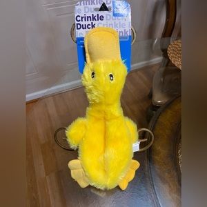 - - Brand New Best Pet Supplies Crunkle Duck .